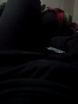 Snapshot of svvagesexyy chatting on December 13, 2025, 8:04 pm svvagesexyy online show from December 13, 2025, 8:04 pm