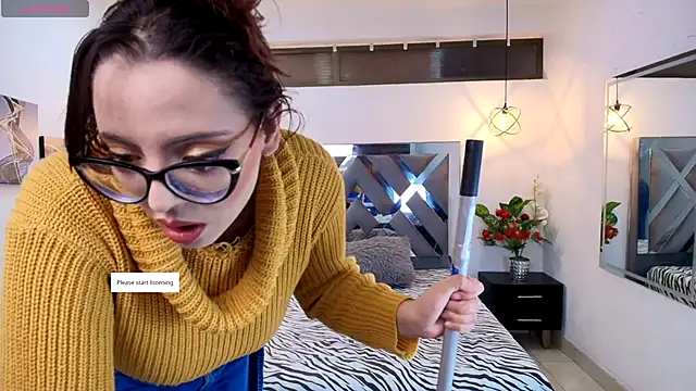 Snapshot of Rossi_ss1 chatting on October 18, 2025, 3:41 am Rossi ss1 online show from October 18, 2025, 3:41 am