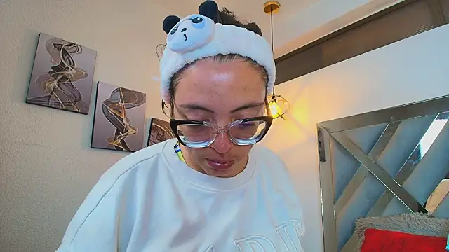 Rossi ss1 online show from February 5, 2026, 4:52 am