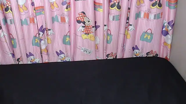 TrishahXo online show from June 11, 2026, 8:06 pm