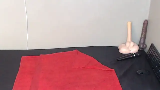 Snapshot of TrishahXo chatting on February 6, 2026, 3:30 pm TrishahXo online show from February 6, 2026, 3:30 pm