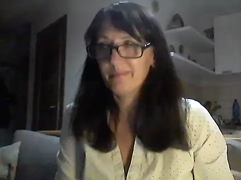Snapshot of Elena48324 chatting on October 7, 2025, 5:58 pm Elena48324 online show from October 7, 2025, 5:58 pm