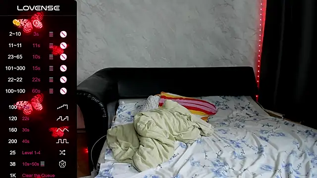 Snapshot of alice_allens chatting on October 10, 2025, 9:32 am alice allens online show from October 10, 2025, 9:32 am