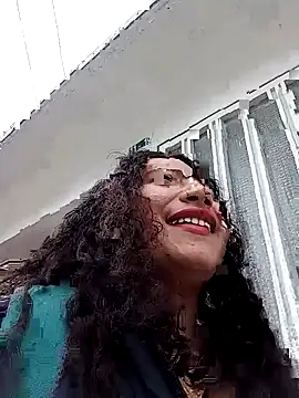 Snapshot of Yaya_watson chatting on October 29, 2025, 9:03 pm Yaya watson online show from October 29, 2025, 9:03 pm