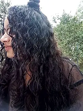 Snapshot of Yaya_watson chatting on October 8, 2025, 7:36 pm Yaya watson online show from October 8, 2025, 7:36 pm