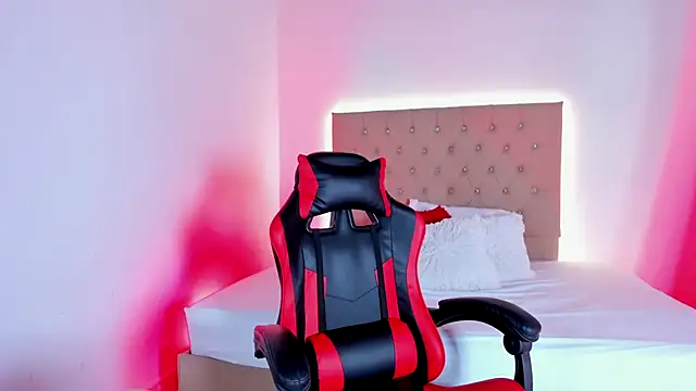 Zafiro  Brown online show from October 16, 2025, 11:29 am