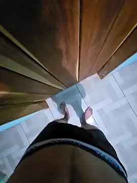 Saraiva2002 online show from November 29, 2025, 1:50 am