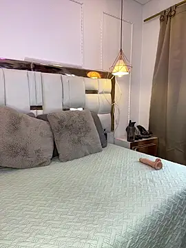 Snapshot of Skylar_Smith_ chatting on March 11, 2026, 12:32 pm Skylar Smith online show from March 11, 2026, 12:32 pm