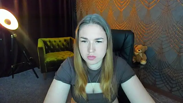 Sofii darling online show from April 27, 2026, 4:27 pm