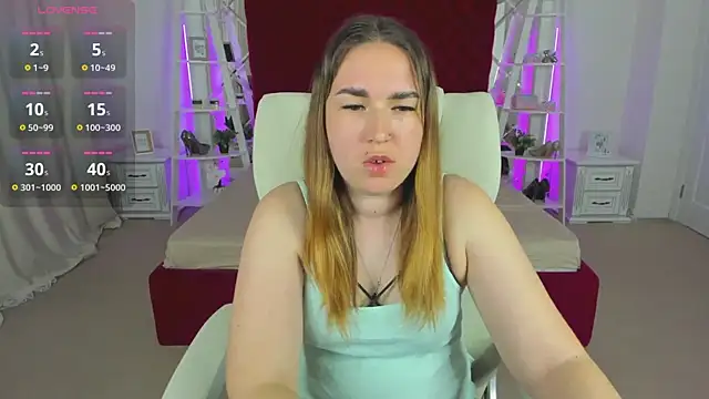 Sofii darling online show from April 23, 2026, 4:52 pm