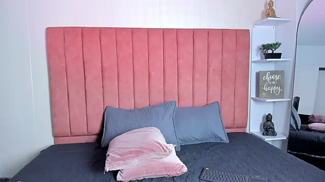 Snapshot of ashley_Olsen chatting on October 8, 2025, 2:57 am ashley Olsen online show from October 8, 2025, 2:57 am