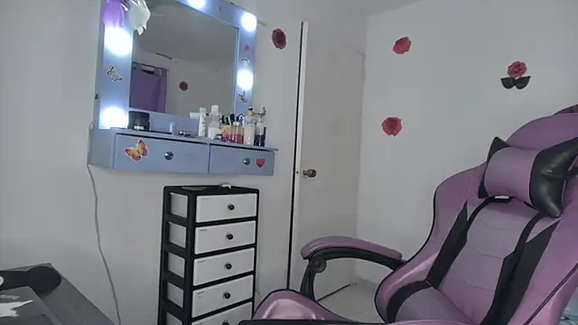 soffy rosses online show from May 2, 2026, 3:01 am