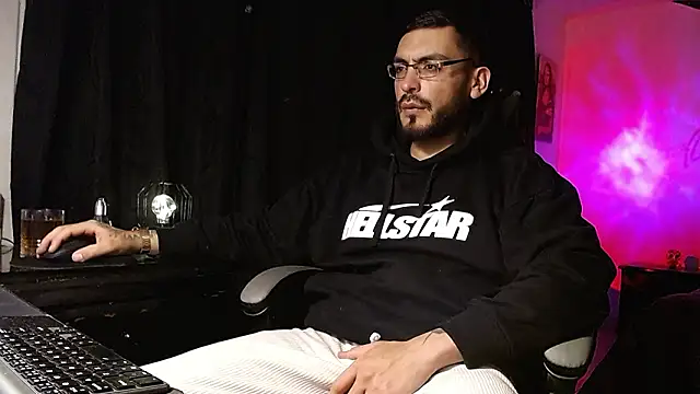 malek xarx  online show from February 11, 2026, 3:06 am