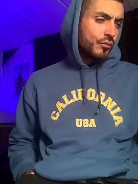 Snapshot of malek_xarx_ chatting on October 9, 2025, 2:45 am malek xarx online show from October 9, 2025, 2:45 am