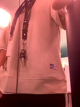 Snapshot of malek_xarx_ chatting on December 4, 2025, 11:04 pm malek xarx online show from December 4, 2025, 11:04 pm