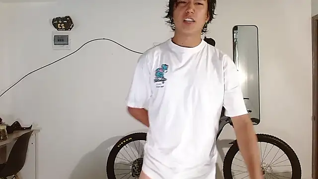 Snapshot of SneyderHotSports chatting on January 31, 2026, 9:24 pm SneyderHotSports online show from January 31, 2026, 9:24 pm