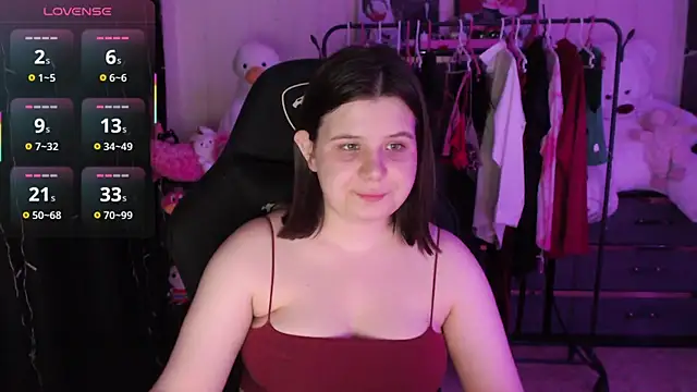 AmyVibess online show from June 9, 2026, 6:09 pm
