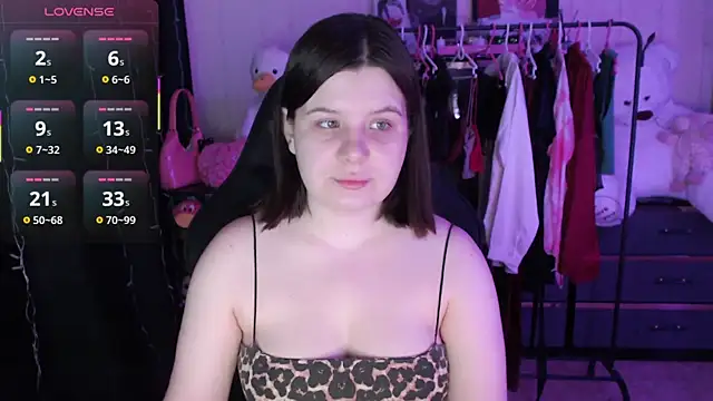 AmyVibess online show from May 2, 2026, 6:13 pm