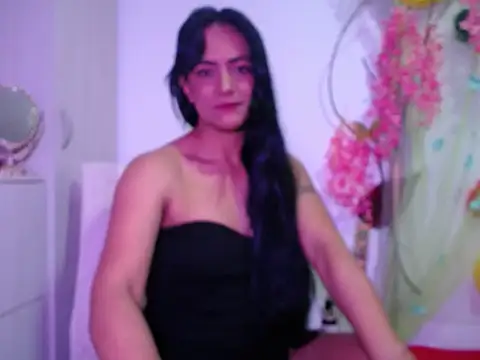 Snapshot of FernandaRui chatting on September 22, 2025, 9:21 pm FernandaRui online show from September 22, 2025, 9:21 pm