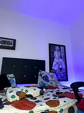 Snapshot of Luke_Stone chatting on November 2, 2025, 7:08 pm Luke Stone online show from November 2, 2025, 7:08 pm