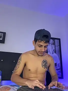 Snapshot of Luke_Stone chatting on October 14, 2025, 5:46 pm Luke Stone online show from October 14, 2025, 5:46 pm