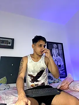 Snapshot of Luke_Stone chatting on November 22, 2025, 10:41 pm Luke Stone online show from November 22, 2025, 10:41 pm