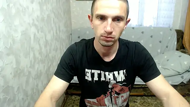 Alexilon online show from May 11, 2026, 4:04 pm