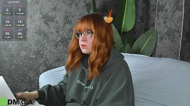 Snapshot of Michelle_Wilsson chatting on November 26, 2025, 8:03 am Michelle Wilsson online show from November 26, 2025, 8:03 am