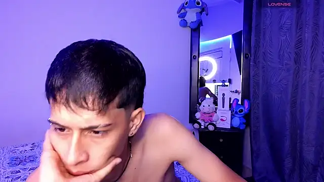 Danny cute 05 online show from October 9, 2025, 1:17 am