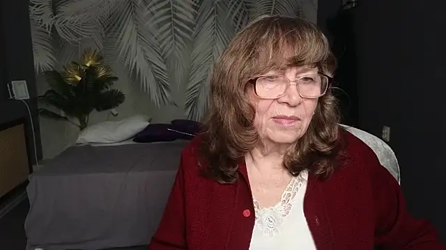 Betty Brick online show from April 19, 2026, 6:10 pm