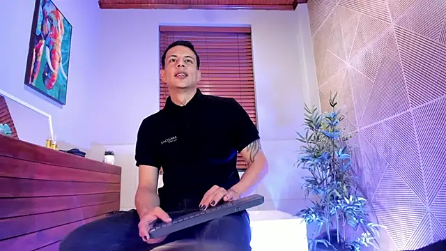 Dustin Sonne online show from October 11, 2025, 3:40 am