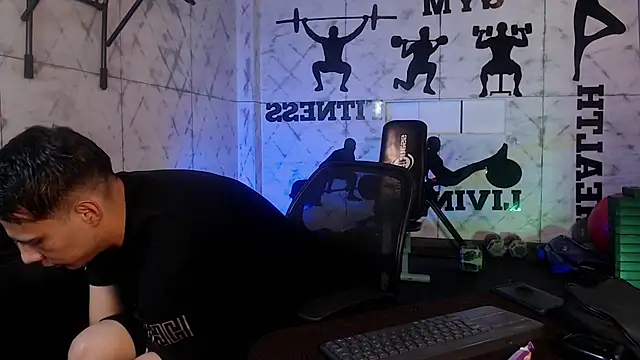 Snapshot of Dustin_Sonne chatting on July 10, 2026, 3:28 am Dustin Sonne online show from July 10, 2026, 3:28 am