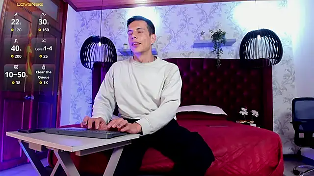 Dustin Sonne online show from September 26, 2025, 3:46 am