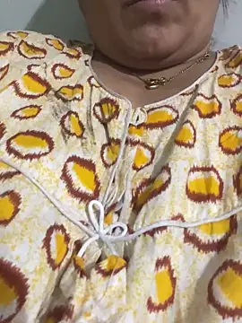 Snapshot of hot_bhabhi69 chatting on September 28, 2025, 5:53 pm hot bhabhi69 online show from September 28, 2025, 5:53 pm