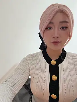 winter11 online show from March 15, 2026, 1:34 am