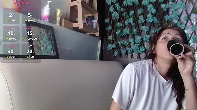 darling hott online show from March 5, 2026, 12:13 pm