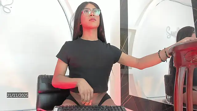 Snapshot of Vicky_Hottman chatting on November 22, 2025, 4:22 am Vicky Hottman online show from November 22, 2025, 4:22 am