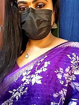 honey-flower online show from December 4, 2025, 5:23 pm