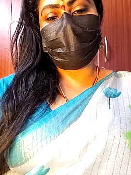 honey-flower online show from October 15, 2025, 12:46 pm