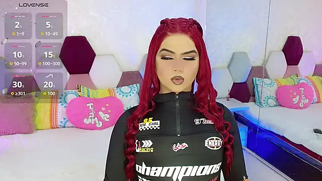 kushina uzumaki75 online show from October 18, 2025, 4:36 am