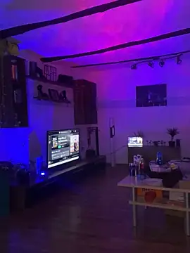 Snapshot of Seductively4_20 chatting on October 20, 2025, 4:29 pm Seductively4 20 online show from October 20, 2025, 4:29 pm