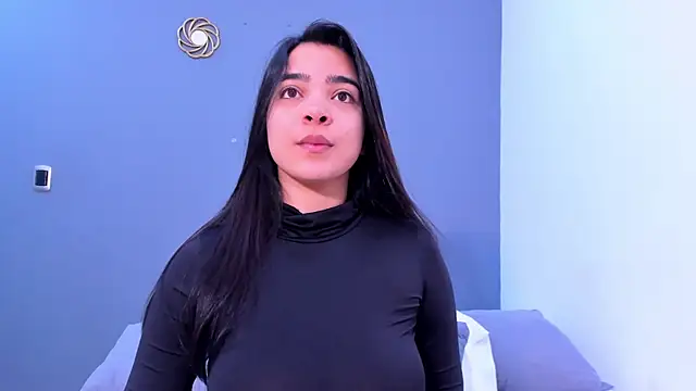 Snapshot of KamilaBetancourt chatting on June 26, 2026, 1:06 pm KamilaBetancourt online show from June 26, 2026, 1:06 pm