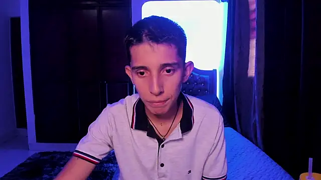 Snapshot of gomitaboy_1 chatting on October 22, 2025, 10:19 pm gomitaboy 1 online show from October 22, 2025, 10:19 pm