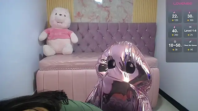 Snapshot of Irina_evans_s1 chatting on November 8, 2025, 4:43 pm Irina evans s1 online show from November 8, 2025, 4:43 pm