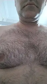 Snapshot of LeoMaduroSP chatting on May 6, 2026, 1:26 pm LeoMaduroSP online show from May 6, 2026, 1:26 pm