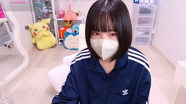 Snapshot of chii_chan_o0 chatting on May 28, 2026, 10:43 am chii chan o0 online show from May 28, 2026, 10:43 am