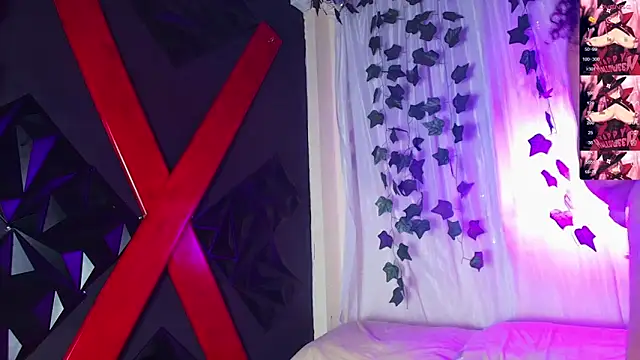 Snapshot of ivonne_diaz1 chatting on October 27, 2025, 7:48 pm ivonne diaz1 online show from October 27, 2025, 7:48 pm