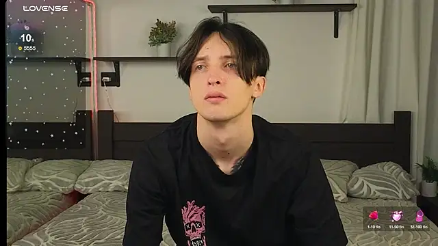 Martin Jin online show from October 12, 2025, 12:39 pm