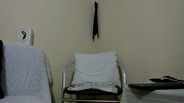 Snapshot of Alan_Fire chatting on November 30, 2025, 3:07 am Alan Fire online show from November 30, 2025, 3:07 am