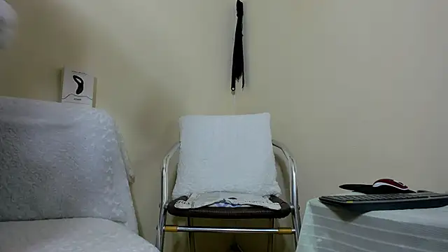 Snapshot of Alan_Fire chatting on November 18, 2025, 10:34 pm Alan Fire online show from November 18, 2025, 10:34 pm